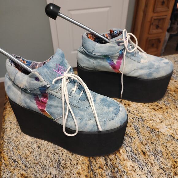 YRU Vintage Denim Platform Sneakers Size 39 with Embroidered Details 8.5 US - Picture 2 of 12